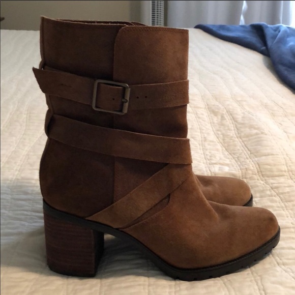 Clarks Shoes - Clarks leather boots with heel